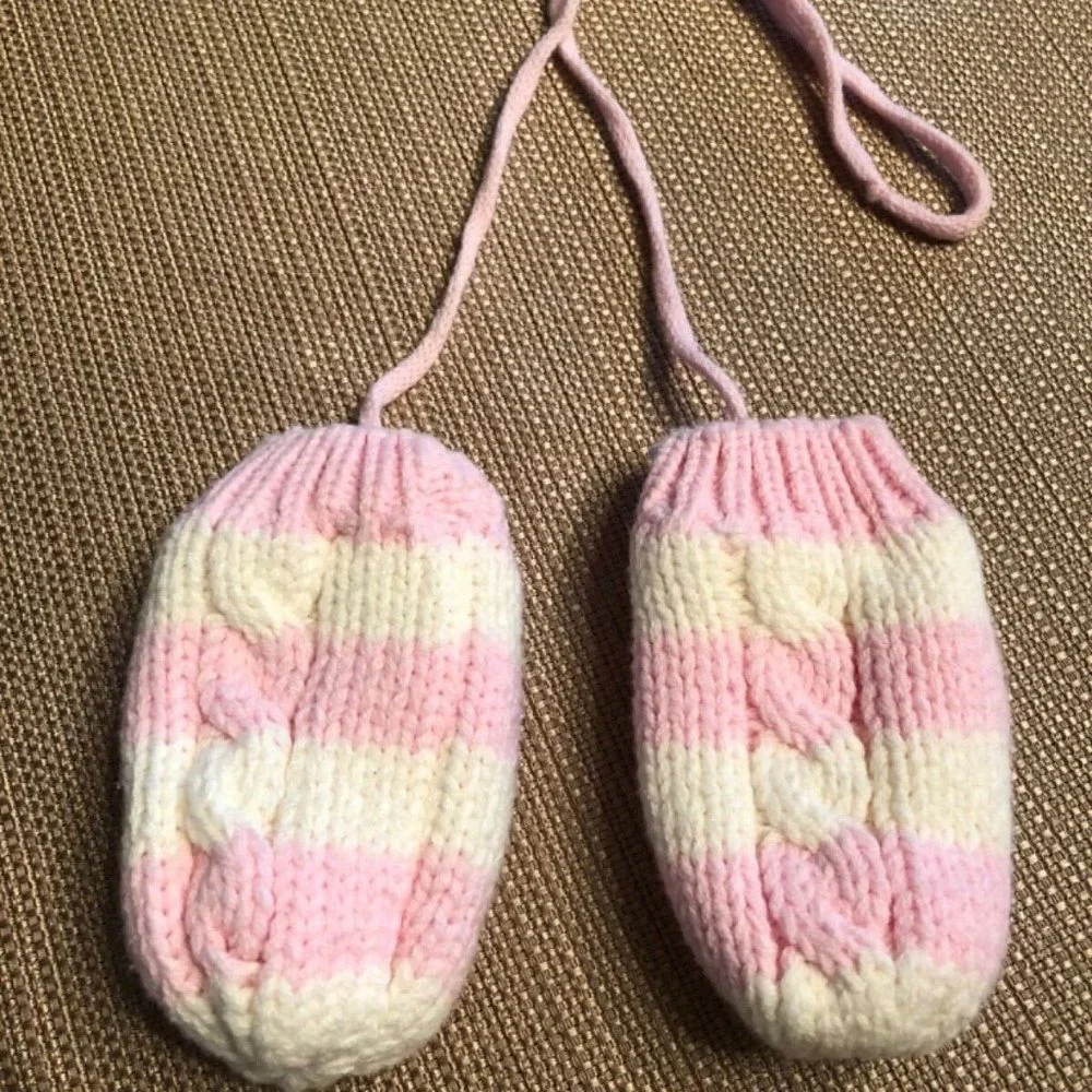 THE CHILDRENS PLACE Baby Girl Mittens Gloves ~ Size 6 9 12 months ~ Pink Stripes